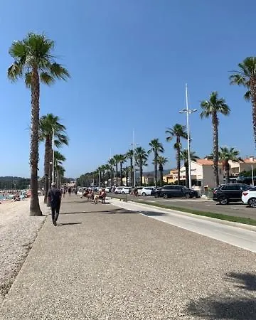 Confort Absolu A Sanary, L'appart De La Mer, A Pied, Le Port, La Plage, Clim Et Garage Sanary-sur-Mer