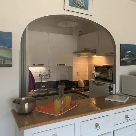 Apartment Confort Absolu A Sanary, L'appart De La Mer, A Pied, Le Port, La Plage, Clim Et Garage Sanary-sur-Mer
