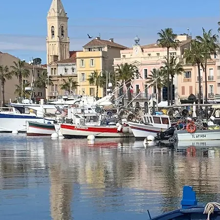 Confort Absolu A Sanary, L'appart De La Mer, A Pied, Le Port, La Plage, Clim Et Garage Sanary-sur-Mer