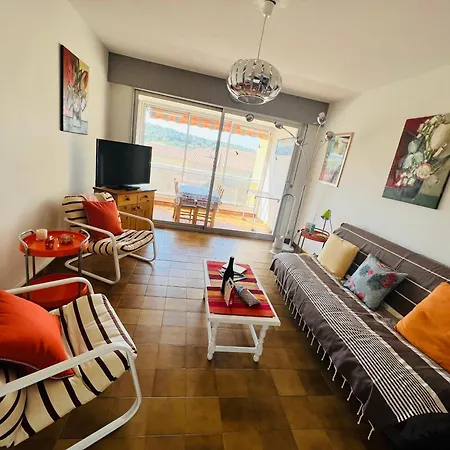 Apartment Confort Absolu A Sanary, L'appart De La Mer, A Pied, Le Port, La Plage, Clim Et Garage